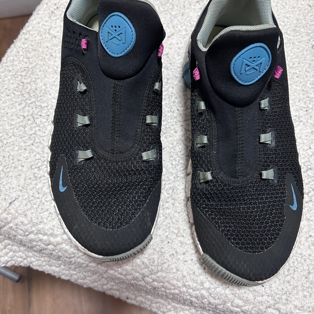 Nike Free Metcon 4 women's running training size 9.5 no‎ strings